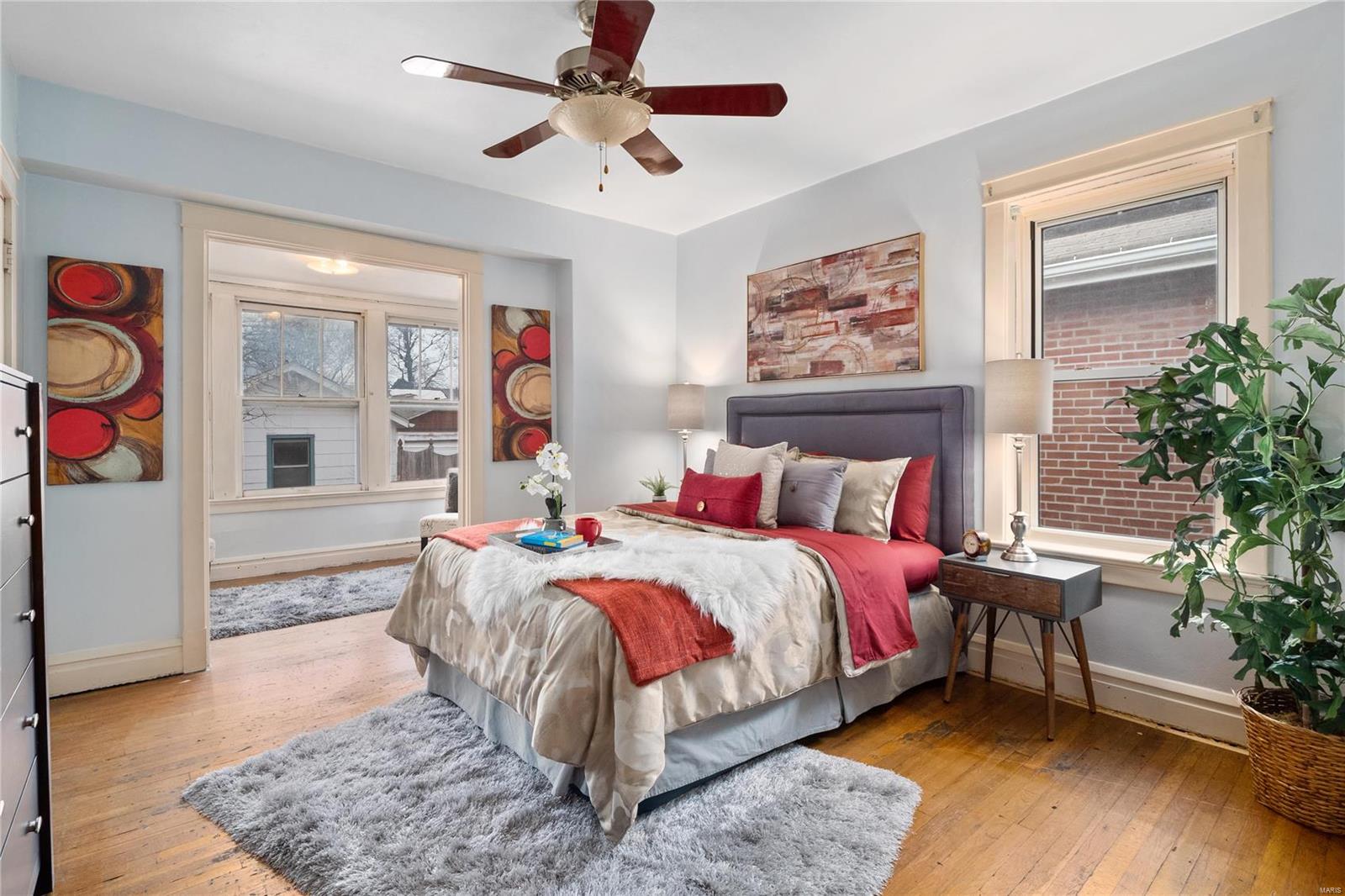 Russell Place - Residential