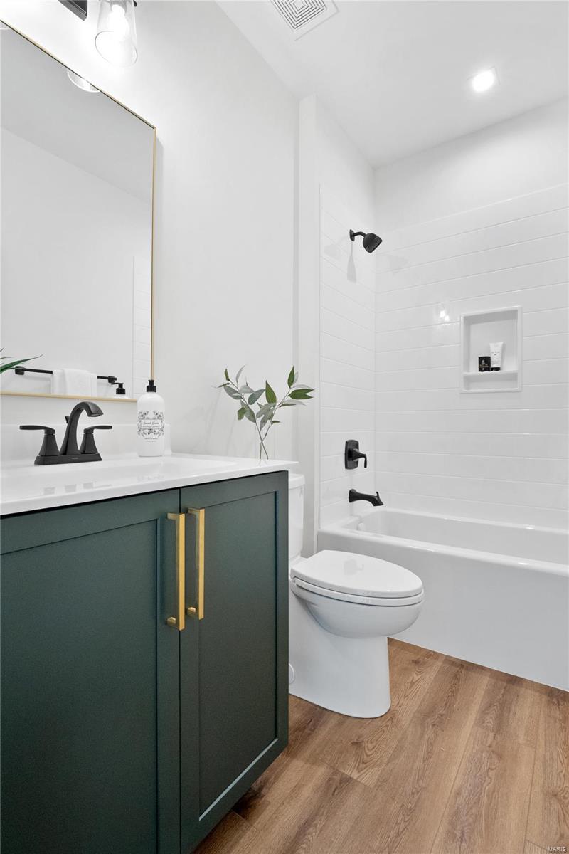 Benchmark Hills - Residential