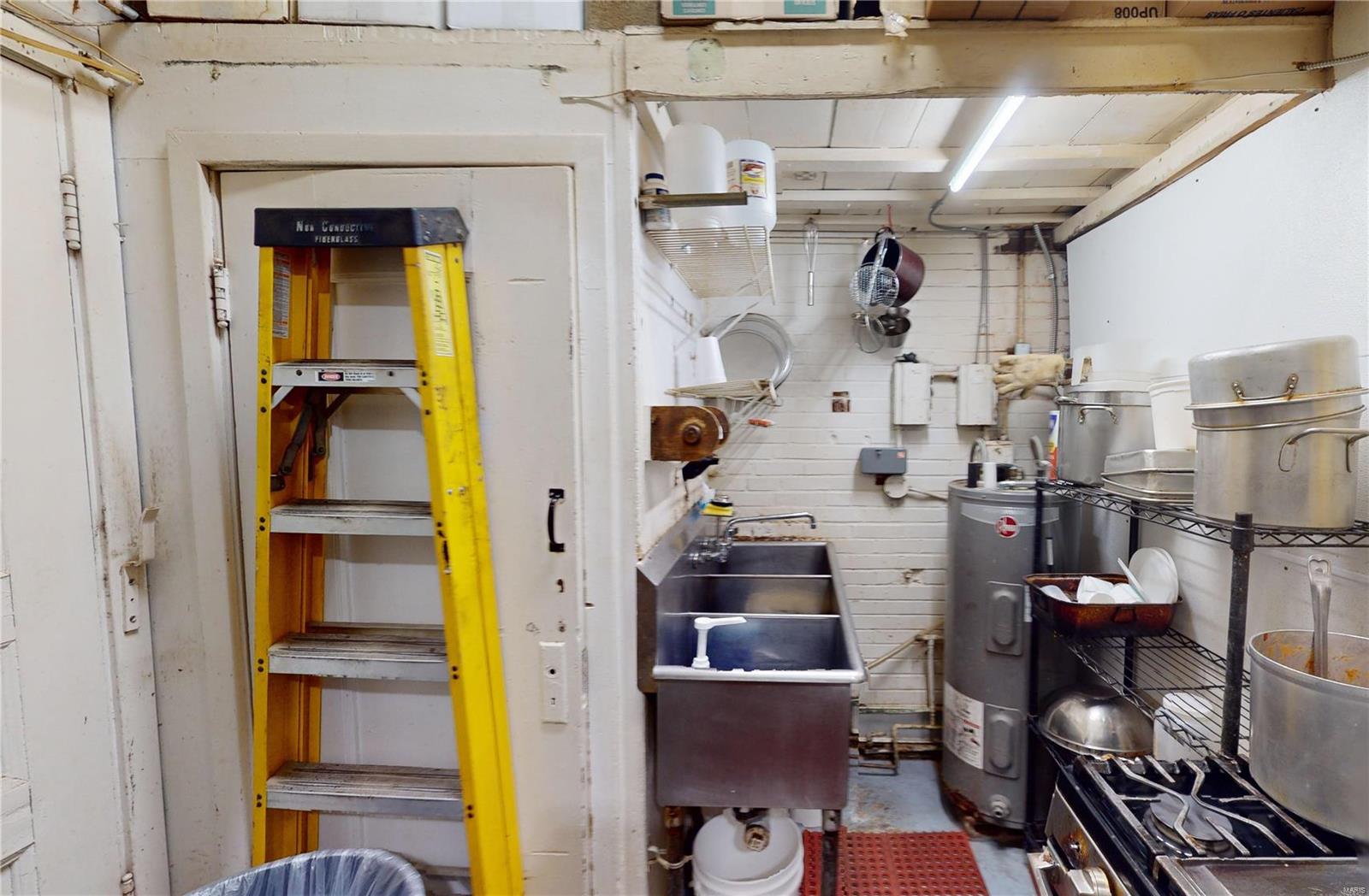 Sublette Div - Commercial Sale