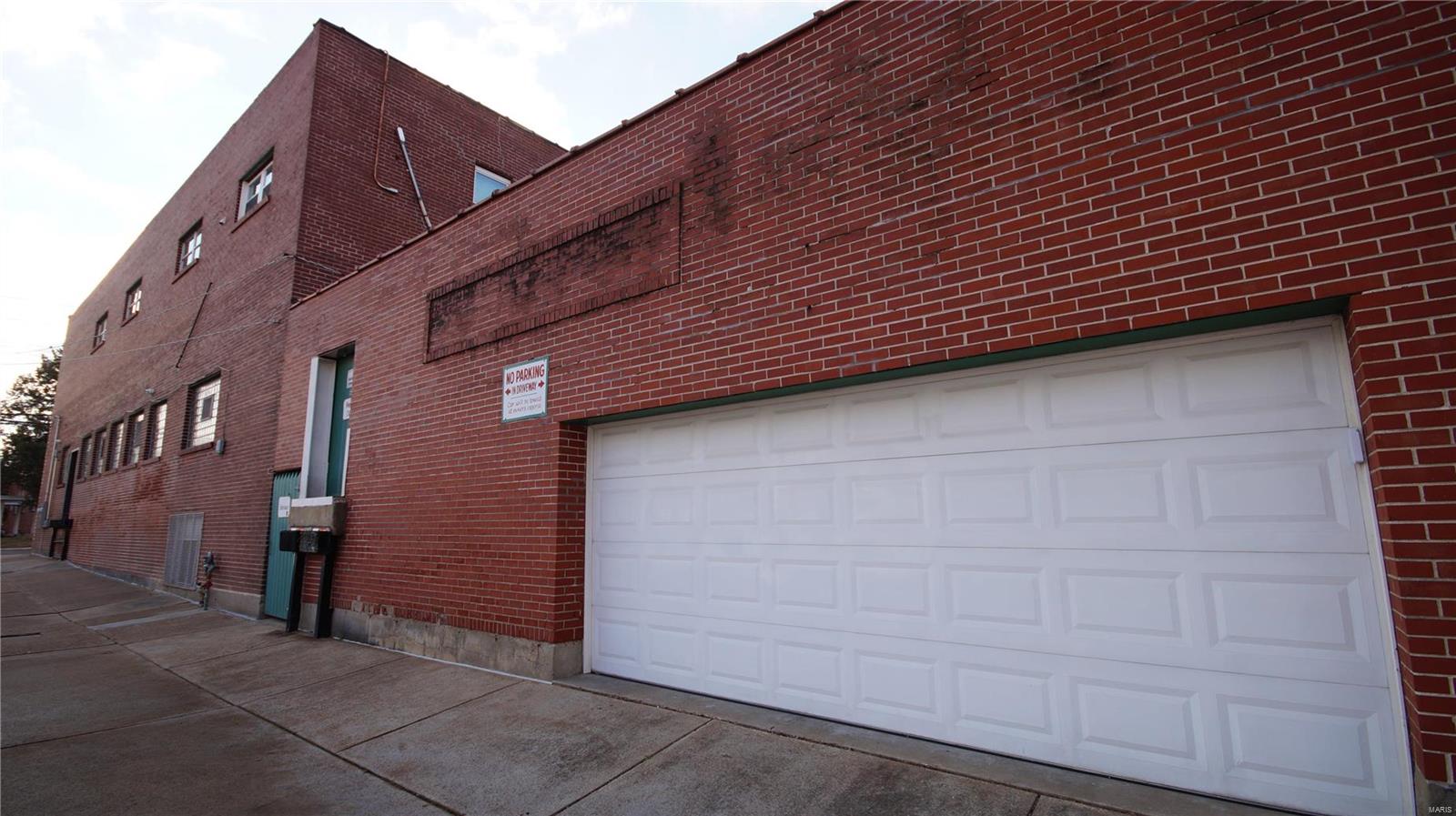 Sublette Div - Commercial Sale