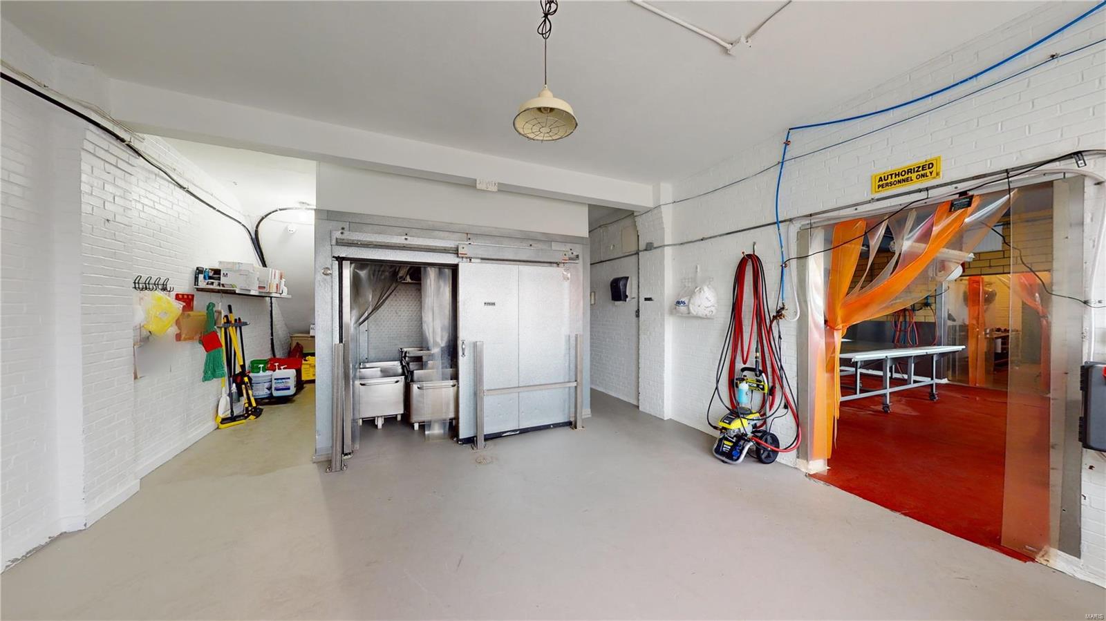 Sublette Div - Commercial Sale