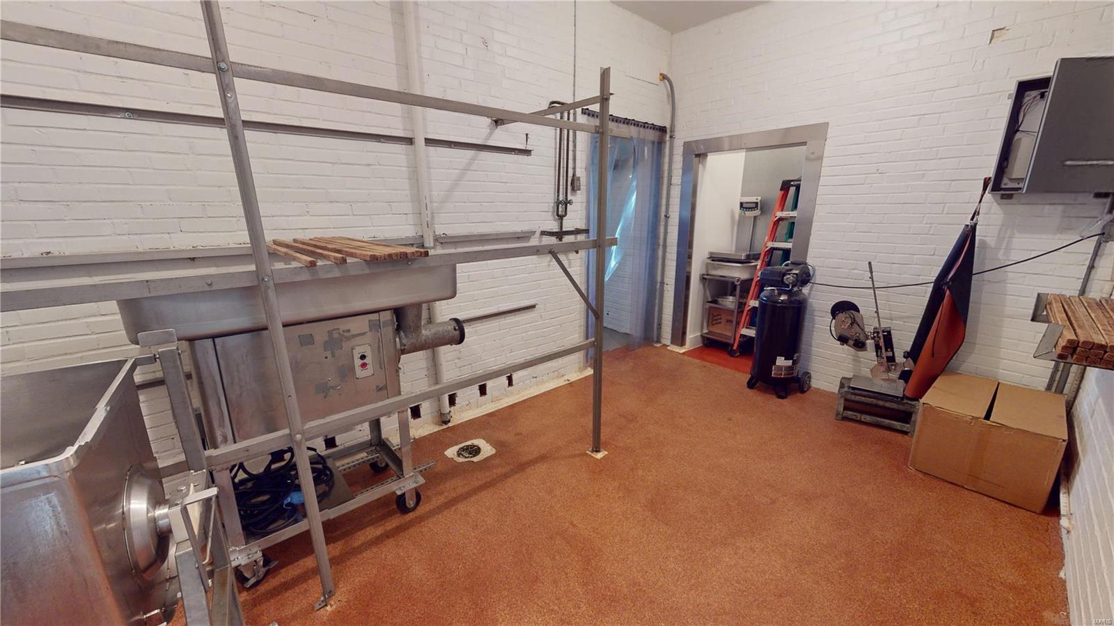 Sublette Div - Commercial Sale