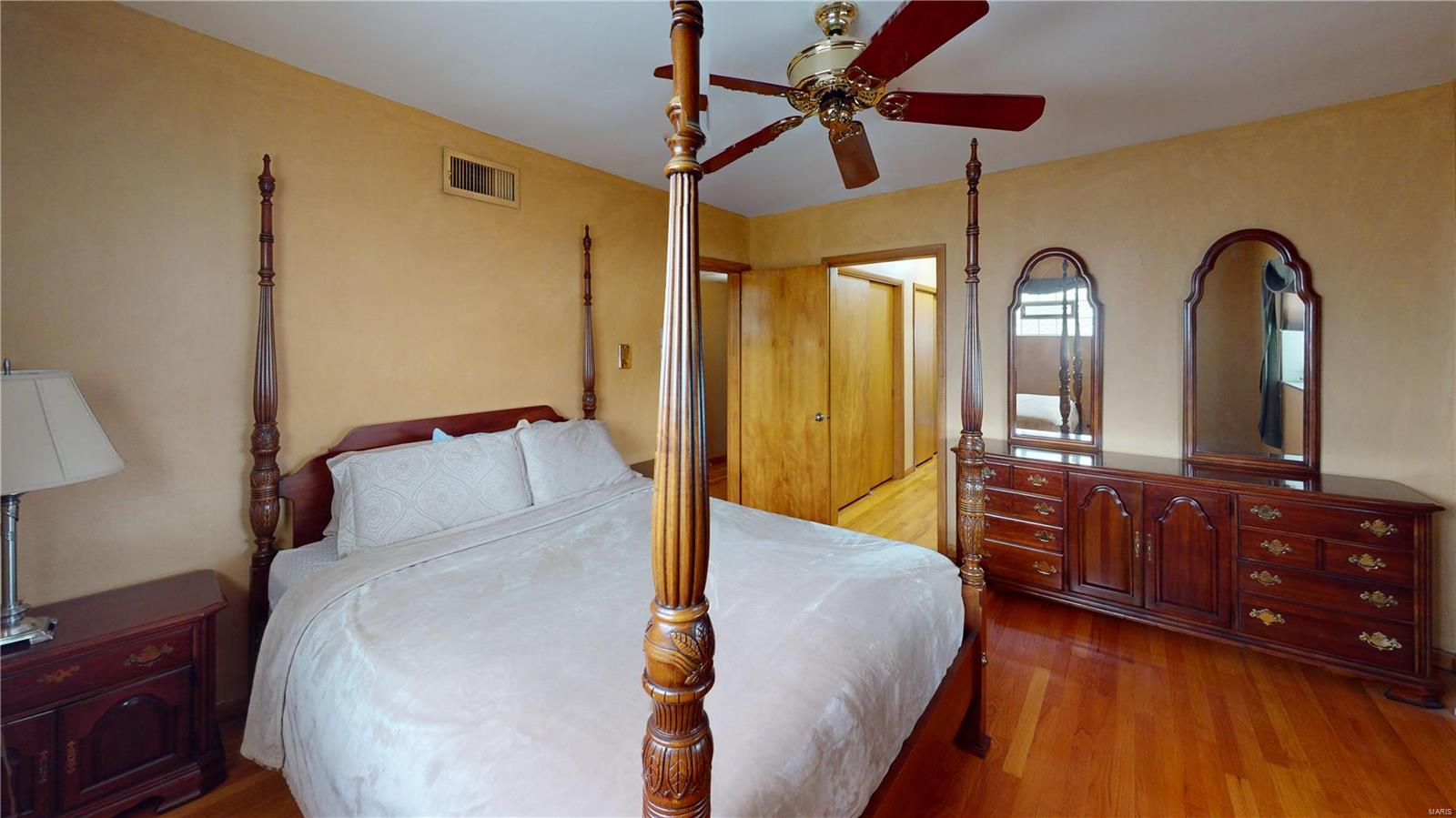 Sublette Div - Commercial Sale