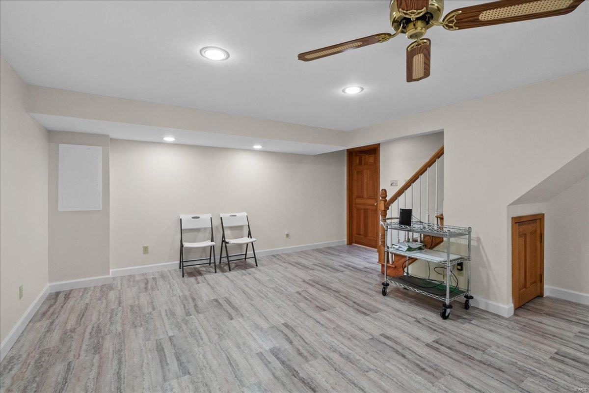 St Louis, Missouri 63119, United States, 2 Bedrooms Bedrooms, ,3 BathroomsBathrooms,Residential,Pending,3970