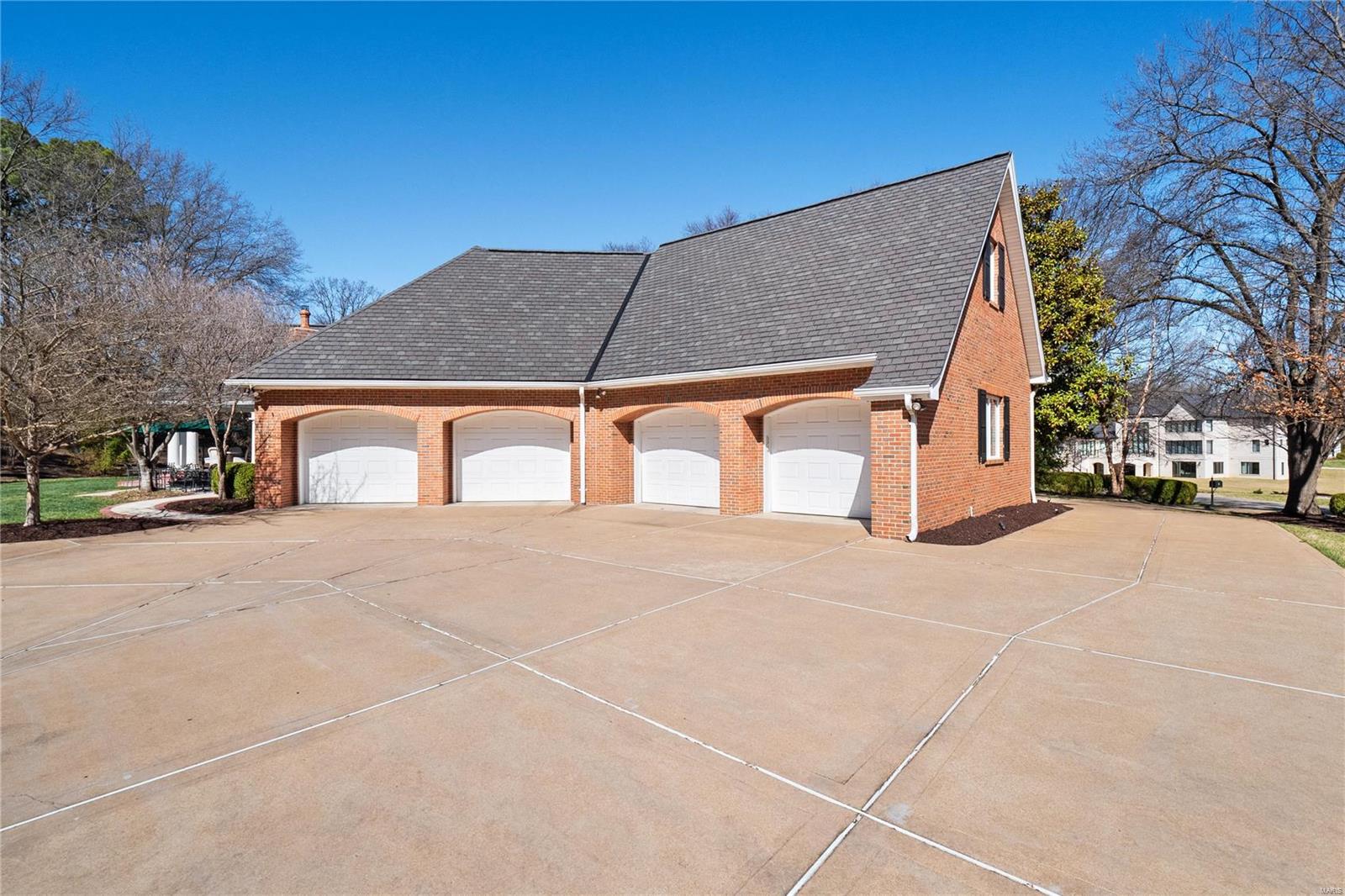 Huntleigh Woods - Residential