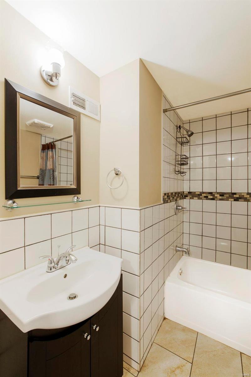 Mcdermotts Hannover Heights 2nd Add - Residential Lease