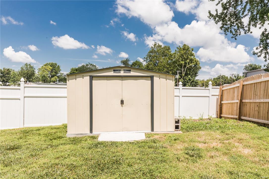 West Forest View - Residential