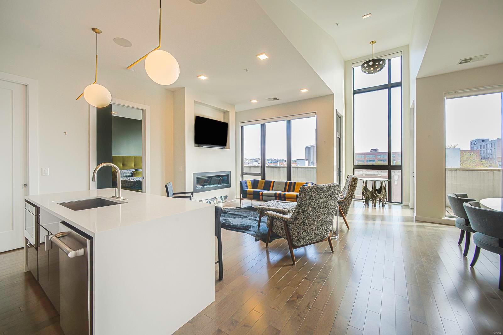 4101 Laclede Avenue 514
