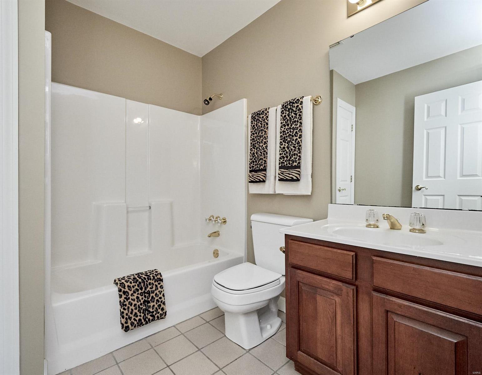 Meadowbrook Country Club Estates - Residential