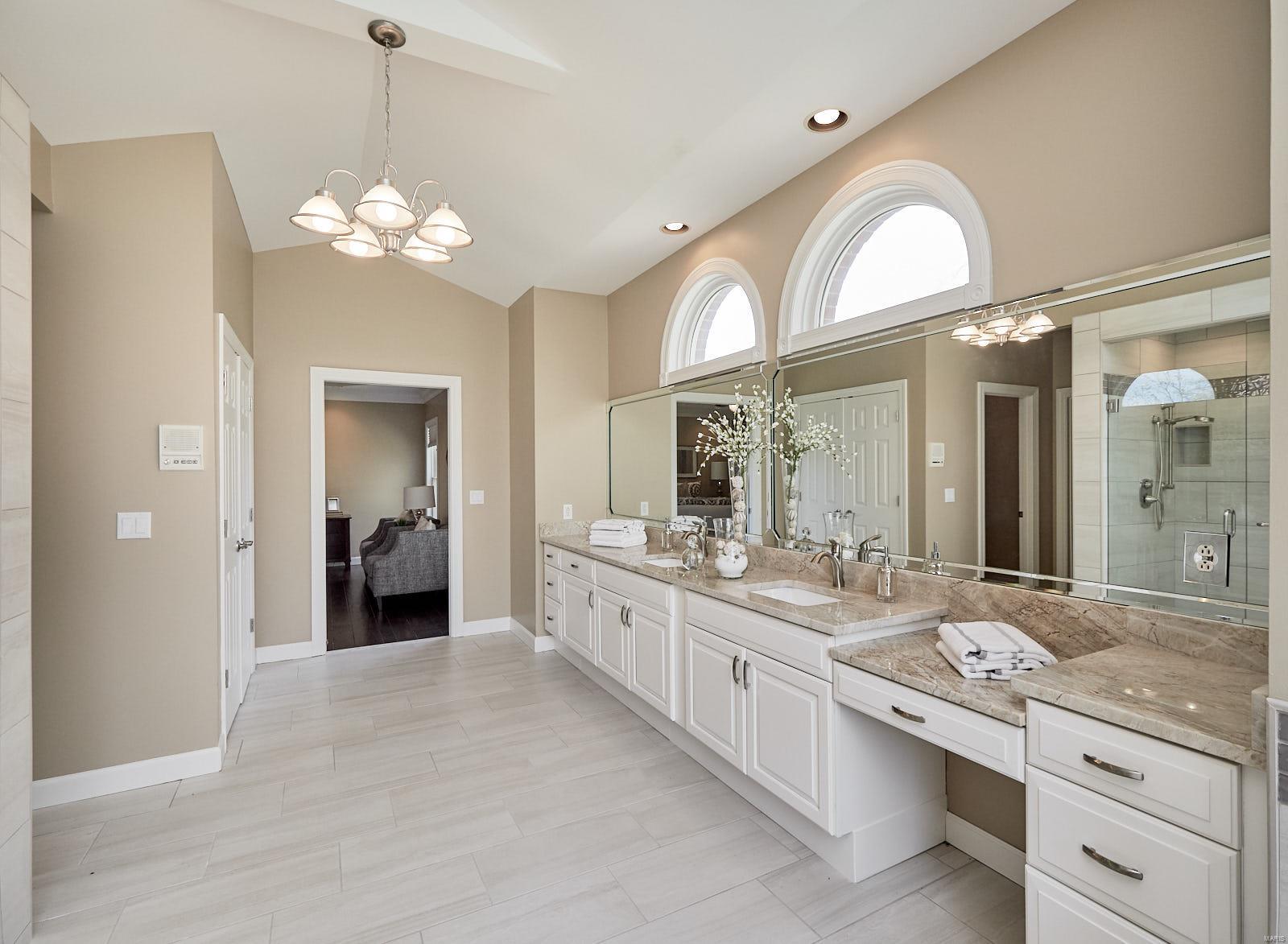 Meadowbrook Country Club Estates - Residential