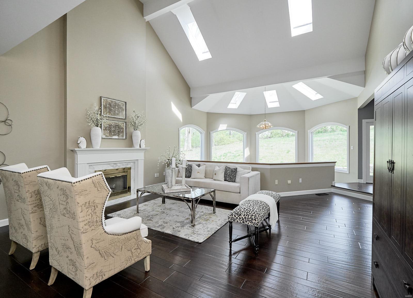 Meadowbrook Country Club Estates - Residential