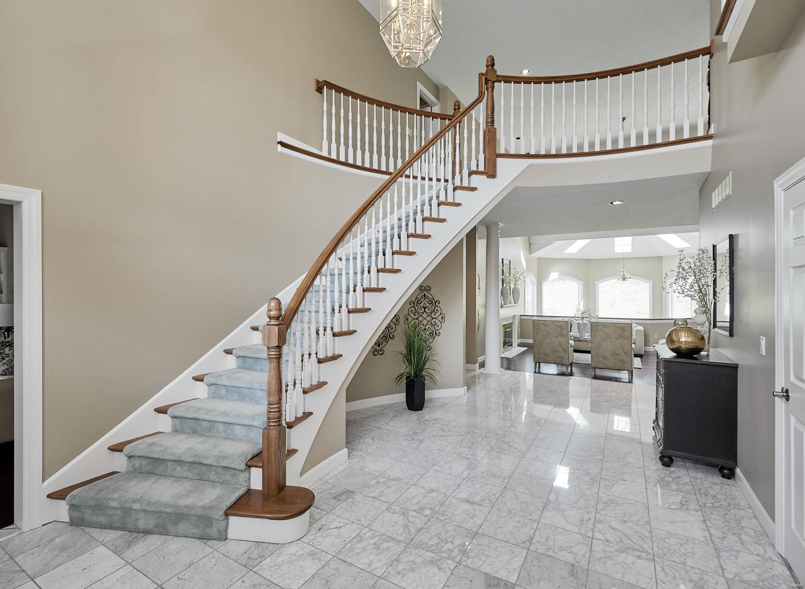 Meadowbrook Country Club Estates - Residential