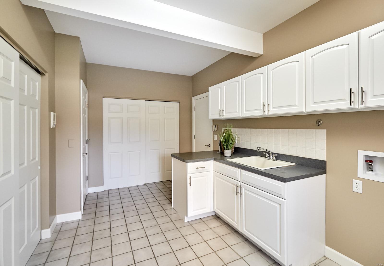 Meadowbrook Country Club Estates - Residential