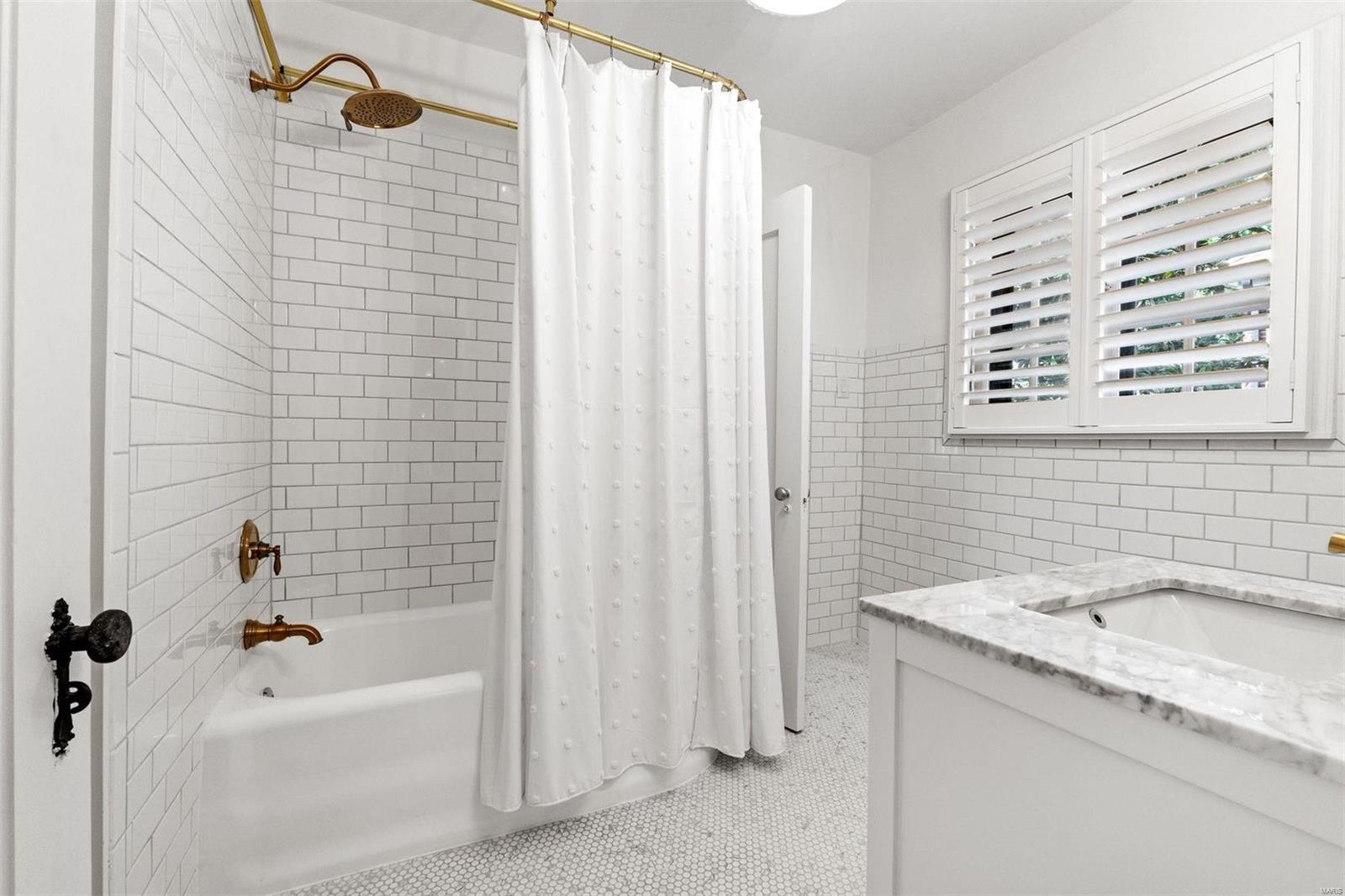 La Hacienda Lts 34 Thru 51 Resub Lts - Residential