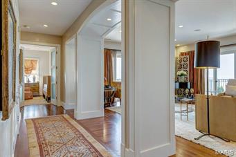 Plaza In Clayton A Condo The - Residential