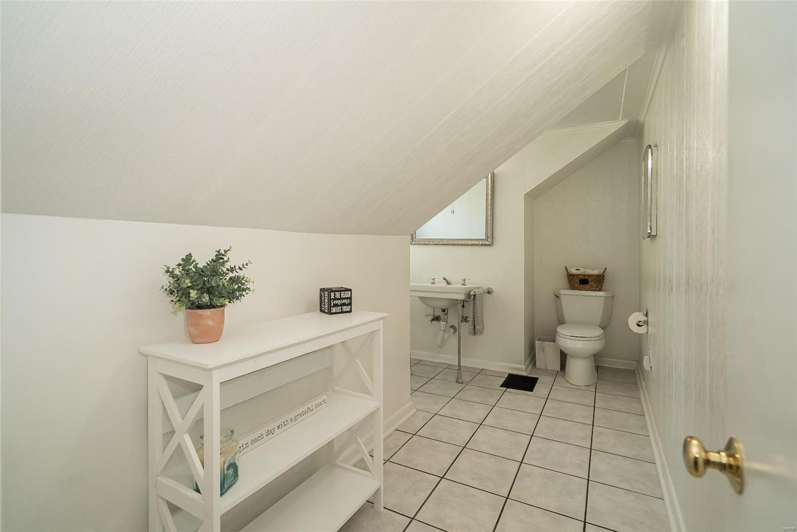 Algonquin View - Residential