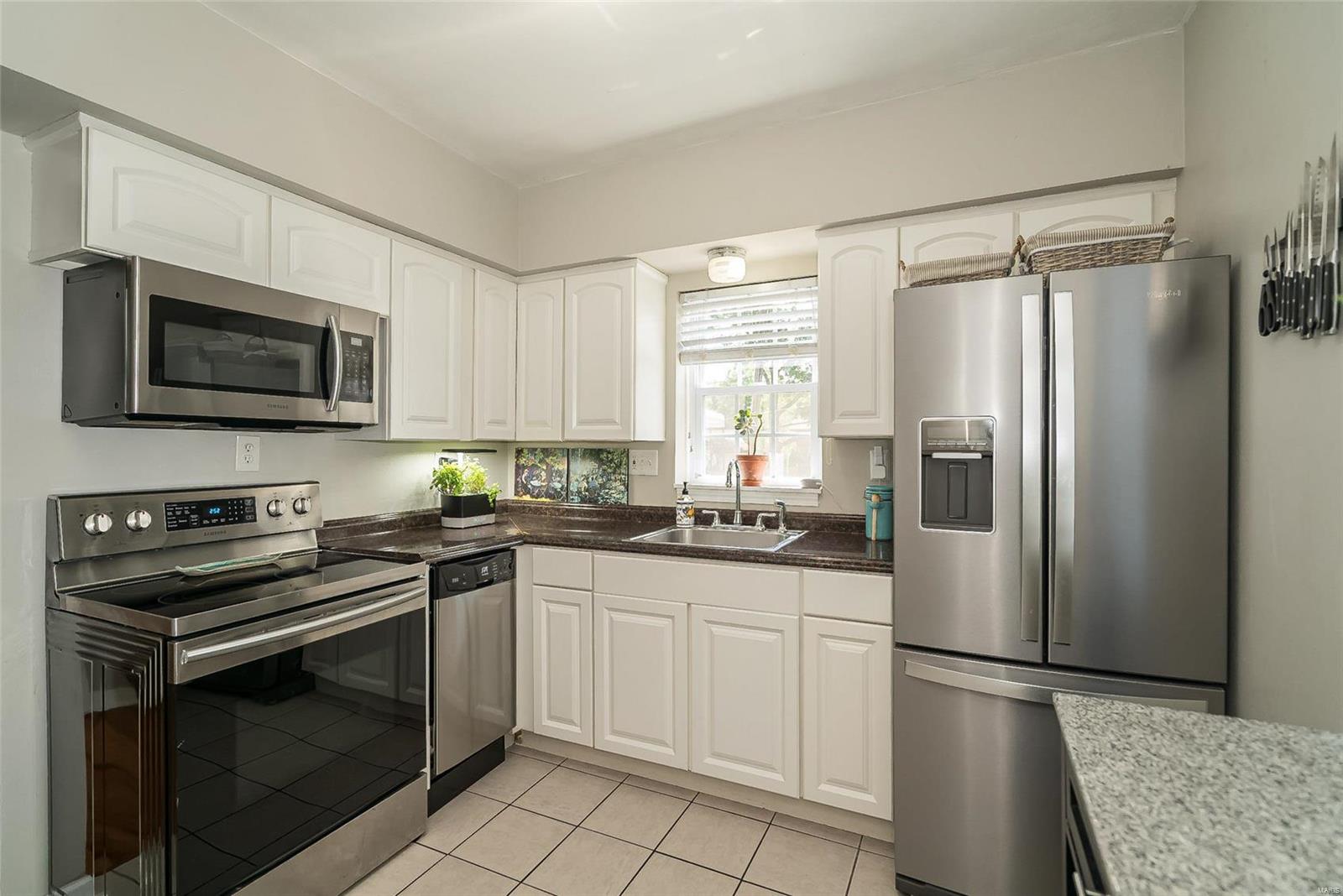 Algonquin View - Residential