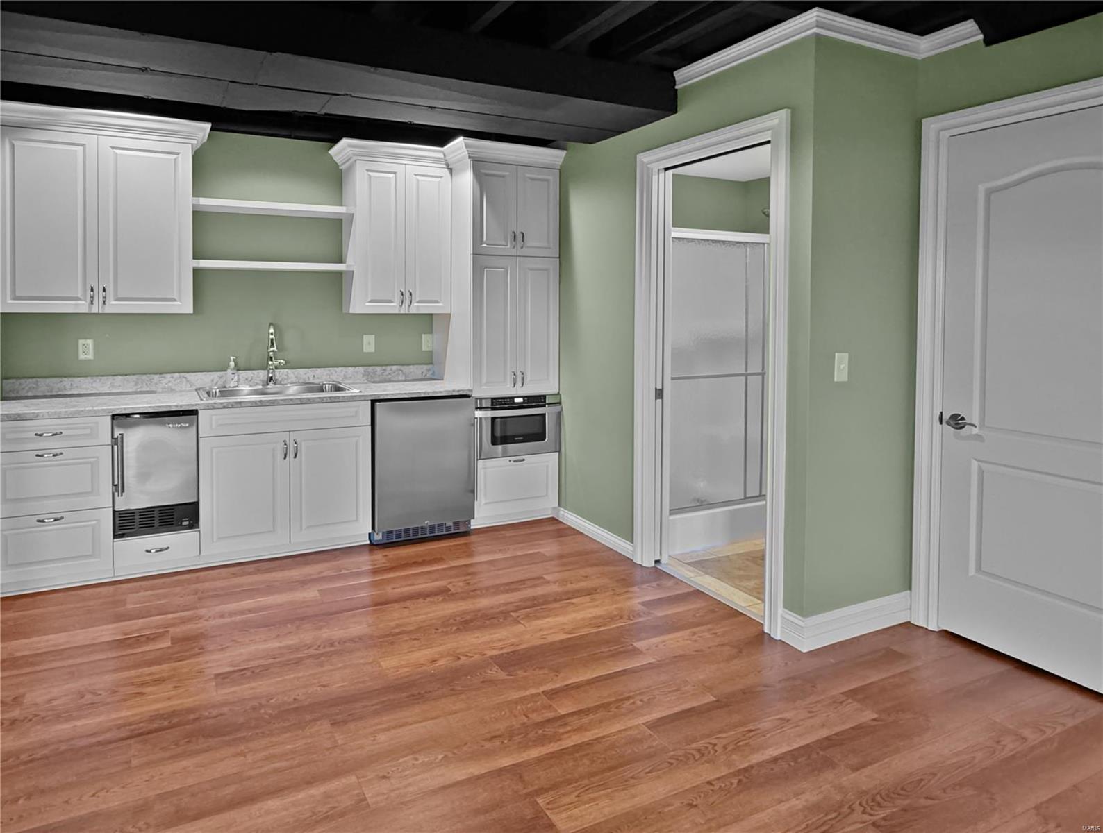 Rhine River Dev - Residential