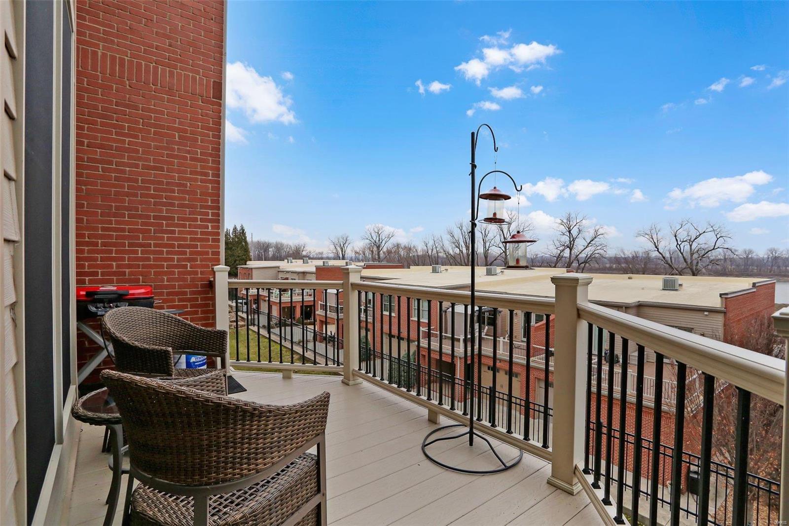 Rhine River Dev - Residential