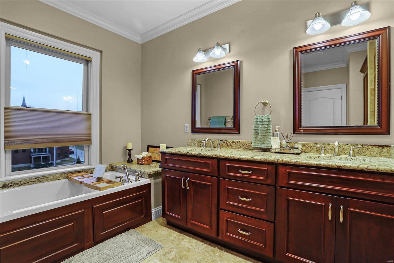 Rhine River Dev - Residential