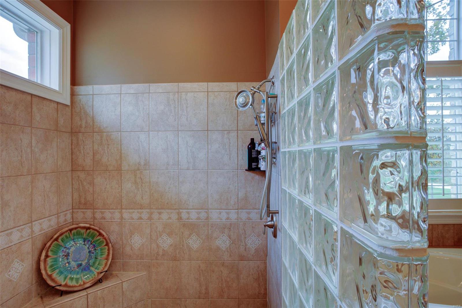 Bluffs of St. Albans - Residential