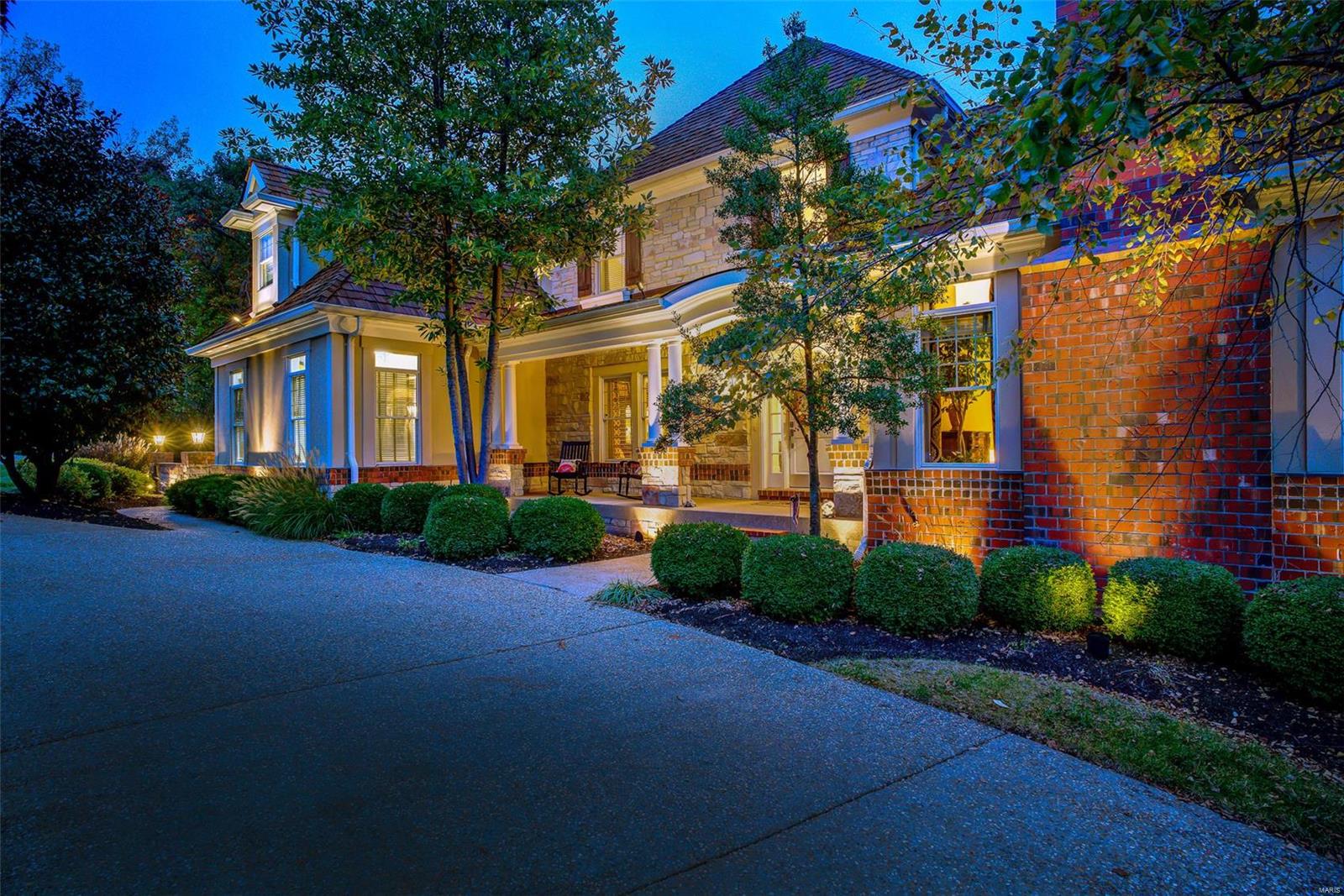 Bluffs of St. Albans - Residential