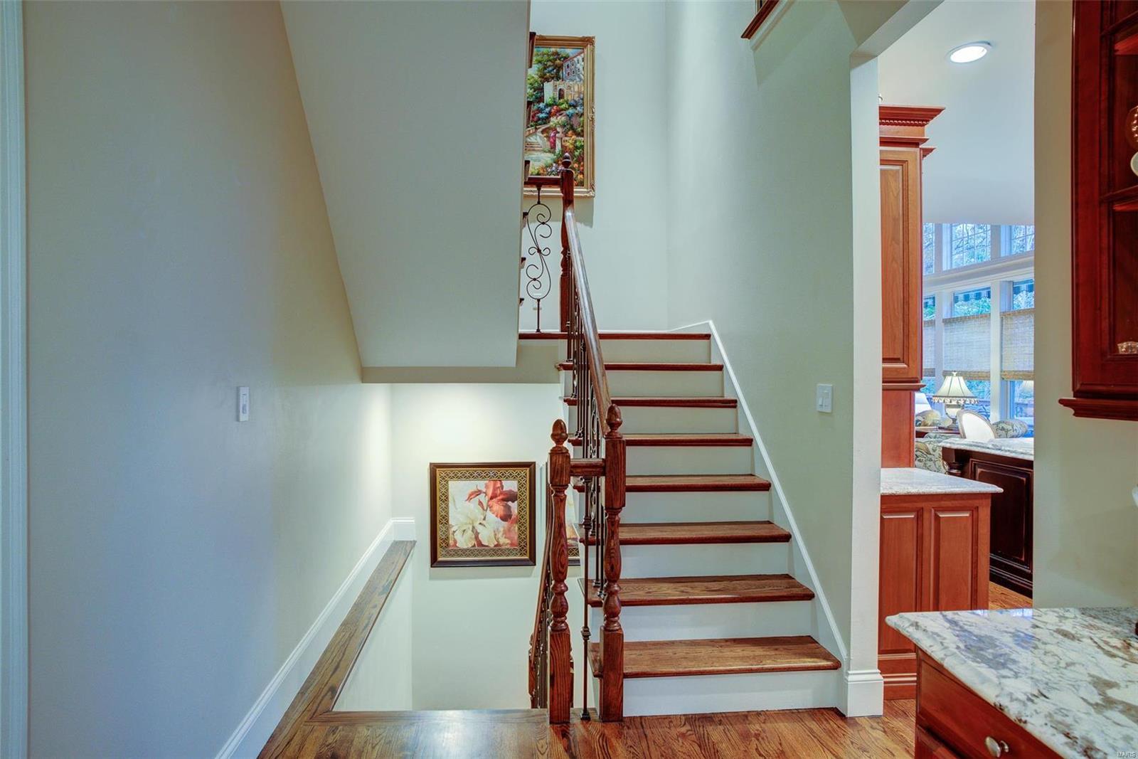 Bluffs of St. Albans - Residential