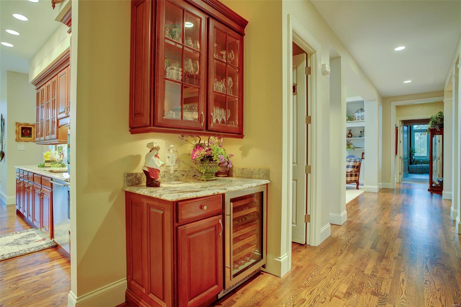 Bluffs of St. Albans - Residential