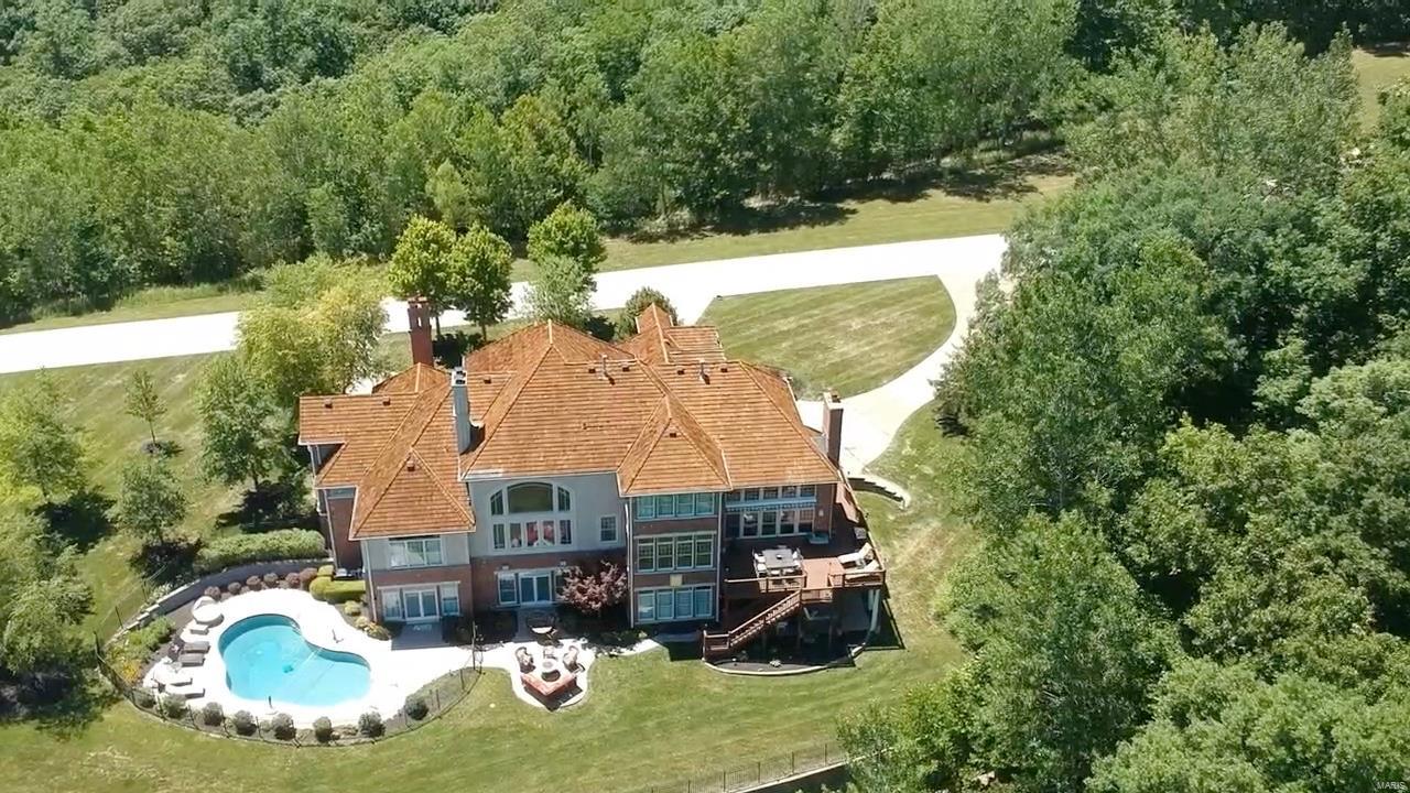 Bluffs of St. Albans - Residential