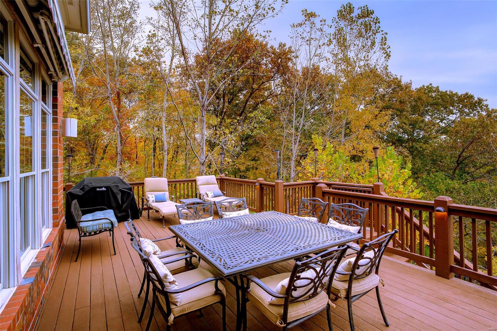 Bluffs of St. Albans - Residential