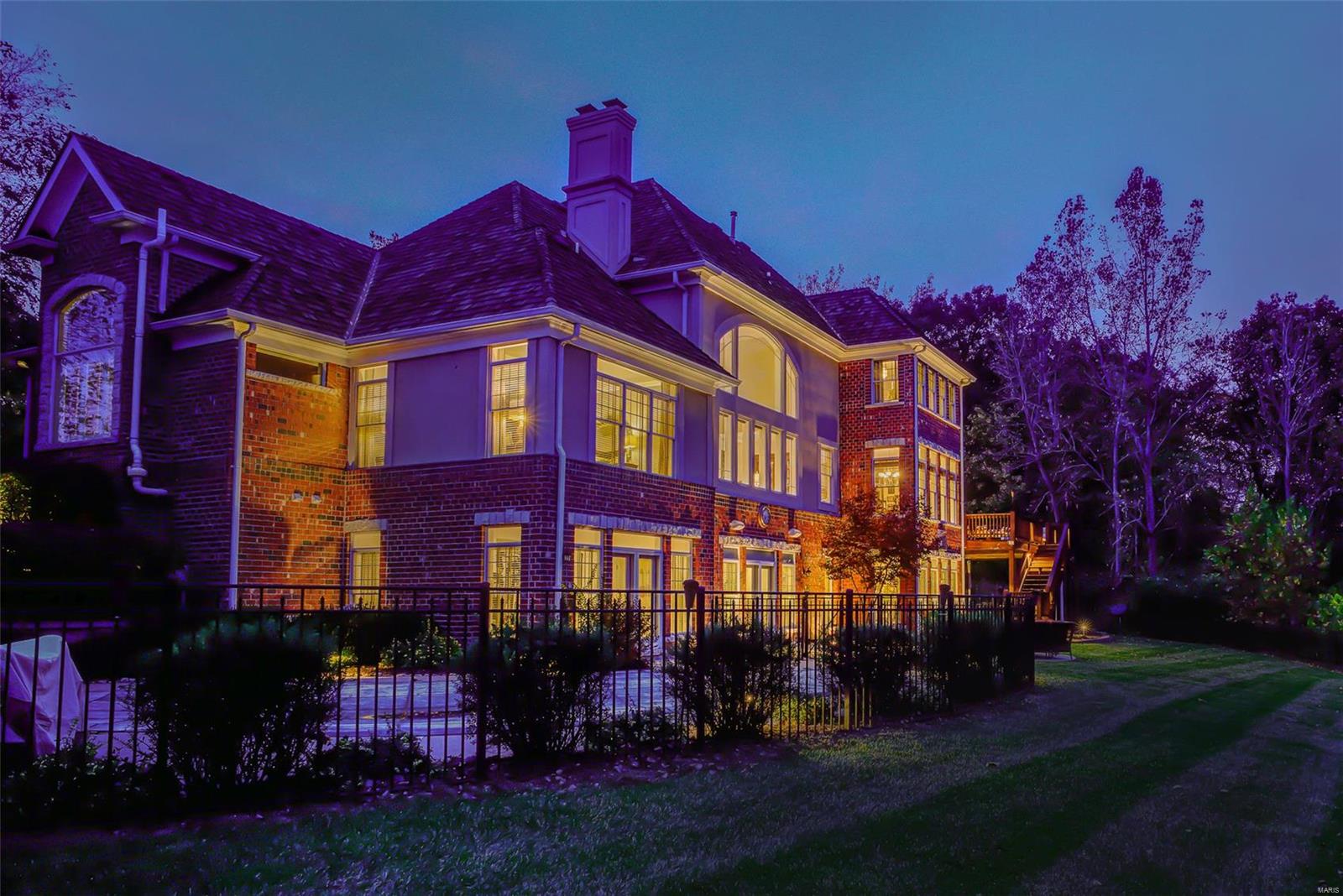 Bluffs of St. Albans - Residential