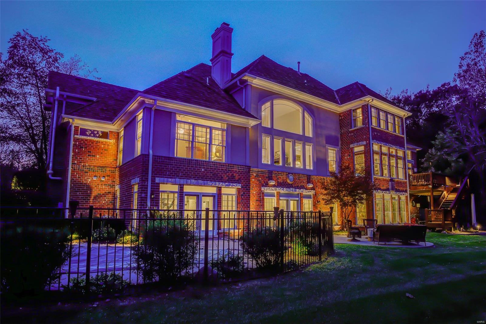 Bluffs of St. Albans - Residential