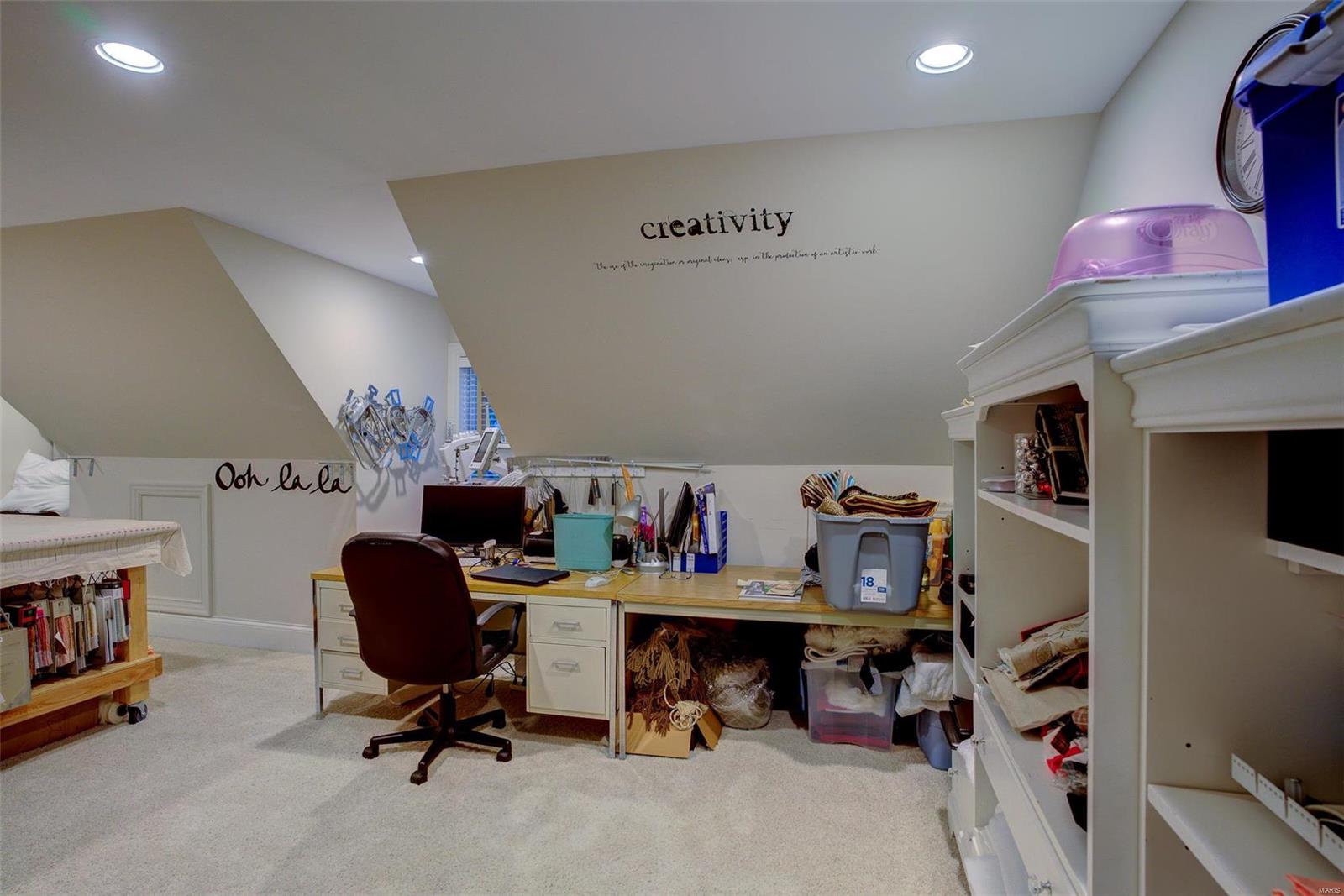 Bluffs of St. Albans - Residential