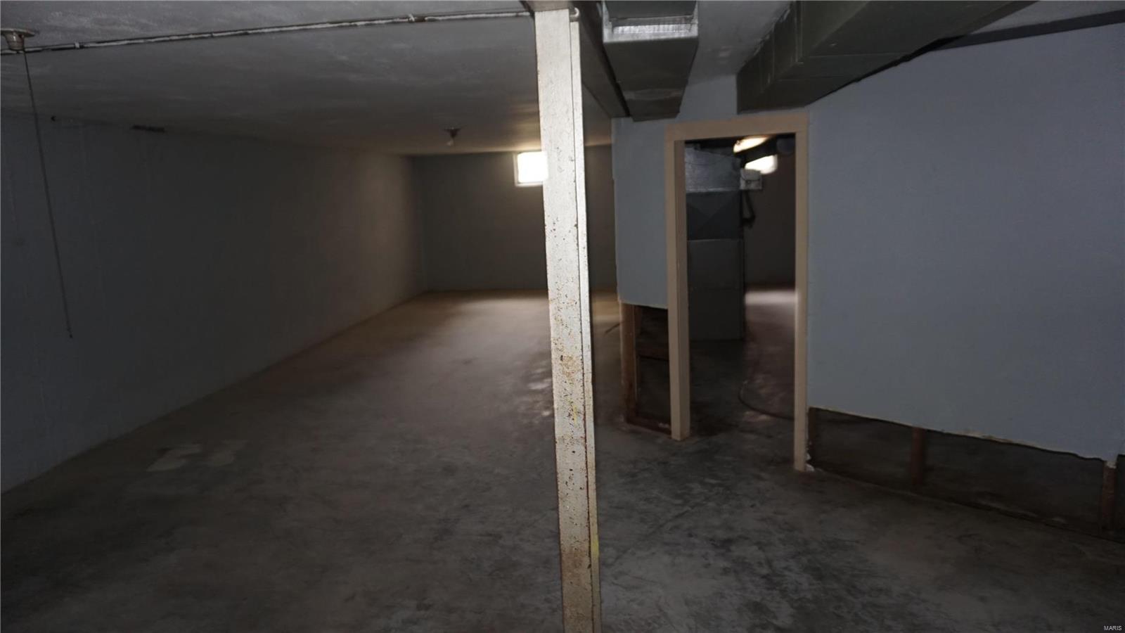 Elm Pt Place - Residential