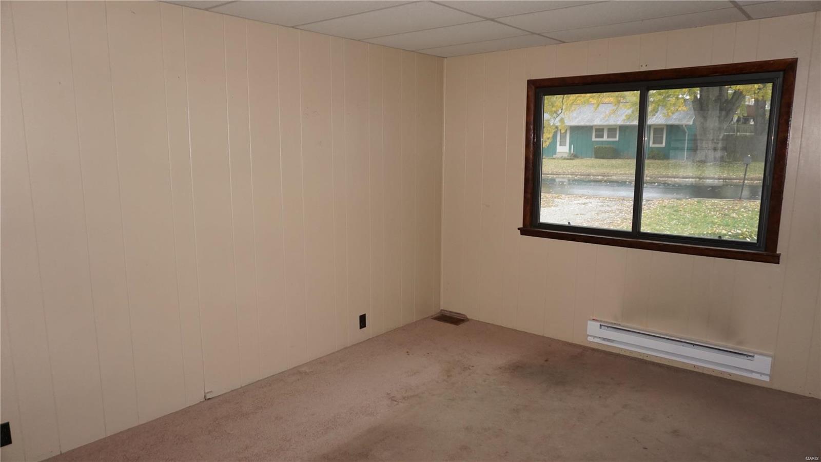 Elm Pt Place - Residential