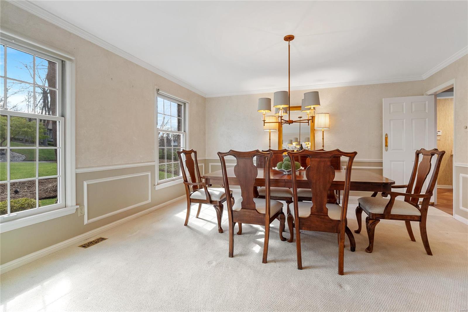 Ladue Downs - Residential