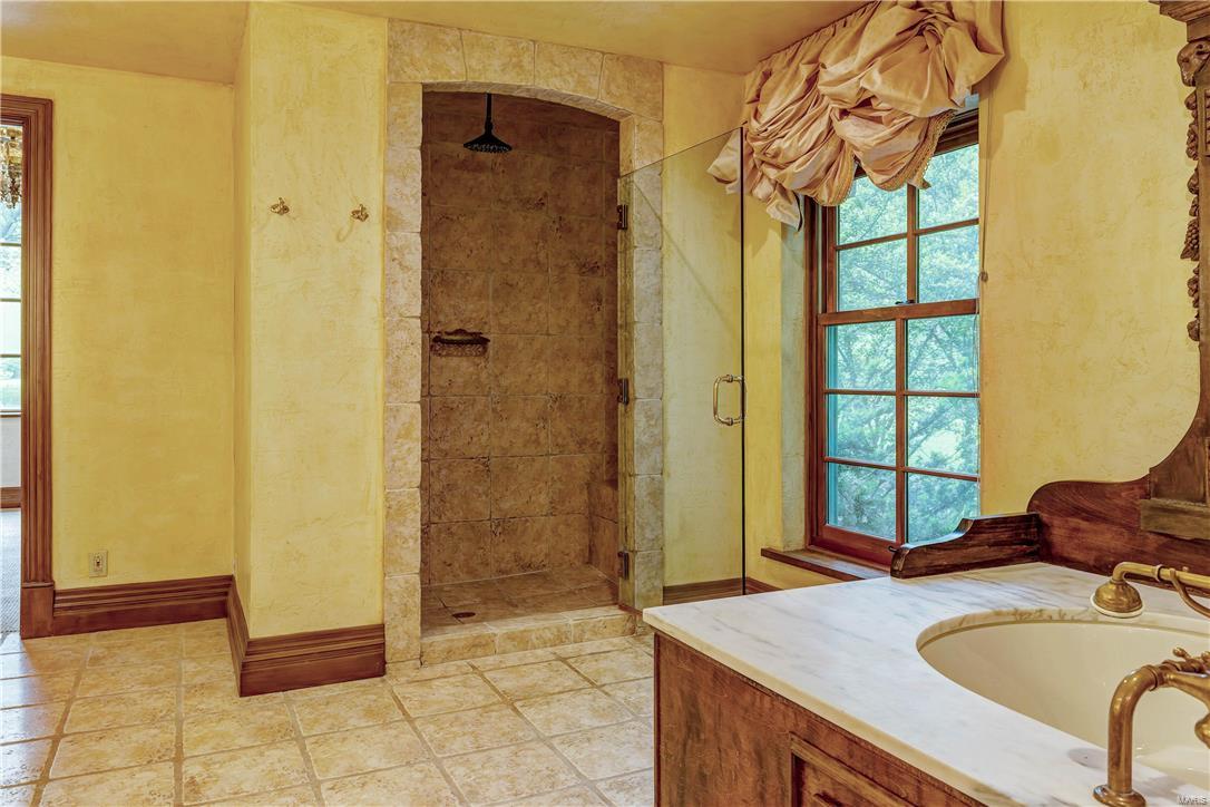 Ridgecreek - Residential