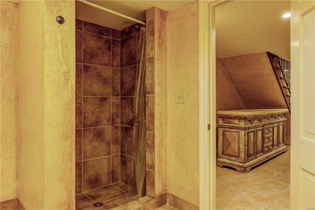 Ridgecreek - Residential