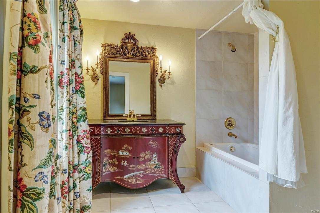 Ridgecreek - Residential