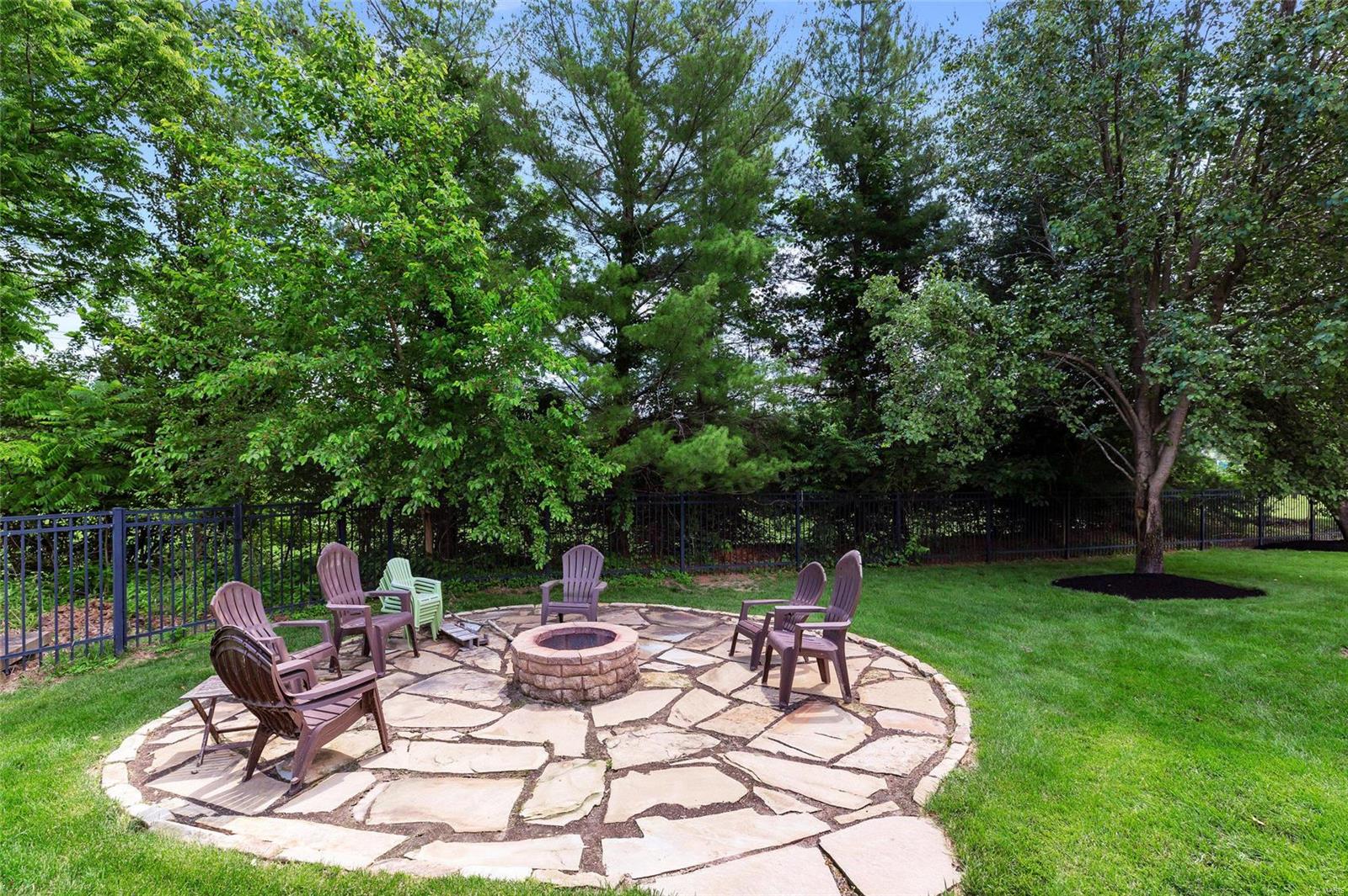 Pine Creek - Residential