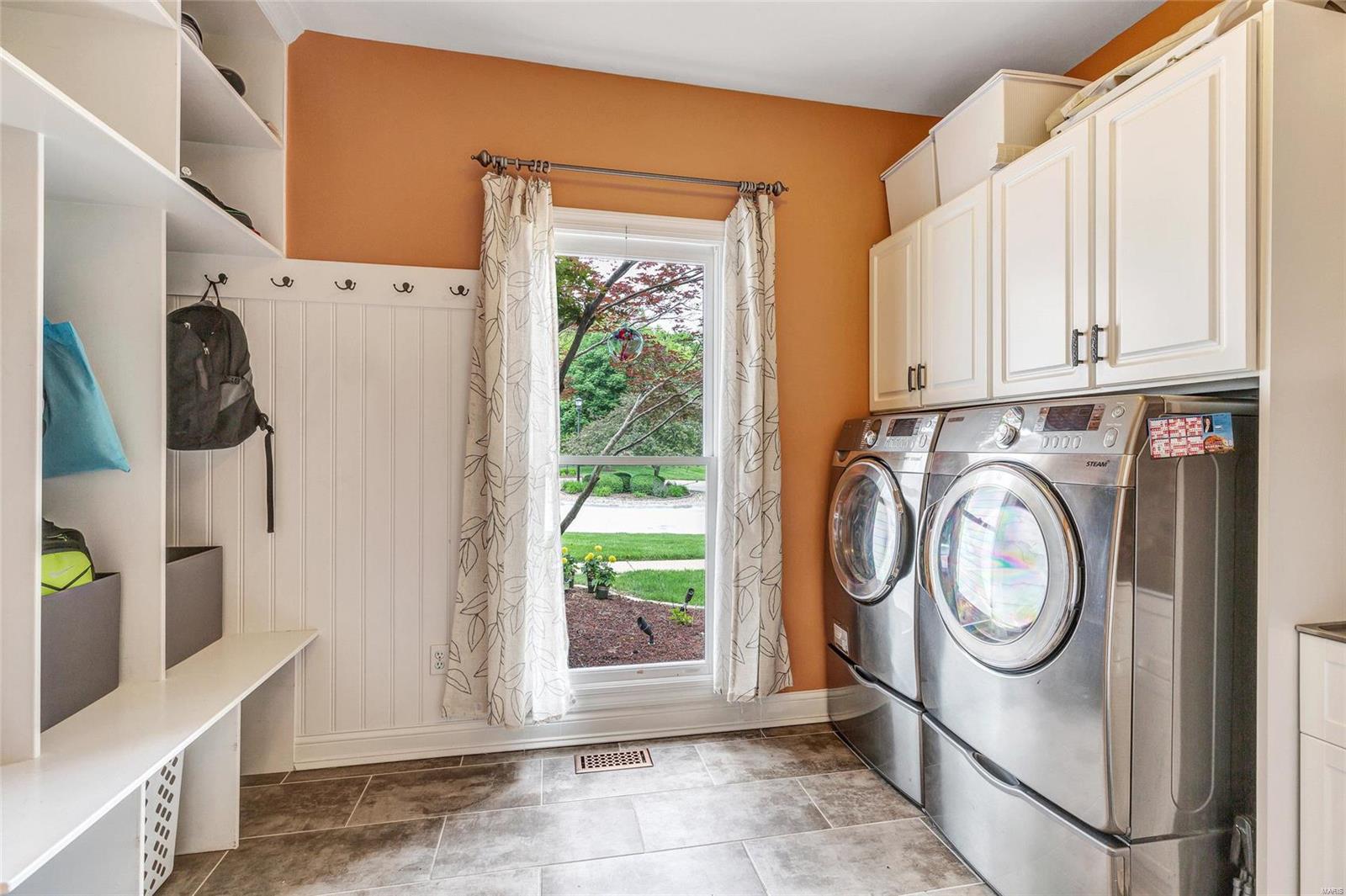 Pine Creek - Residential