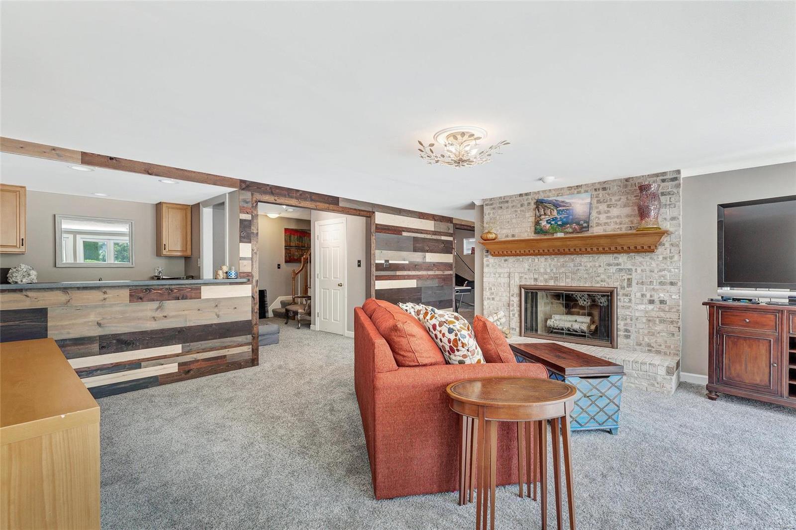 Pine Creek - Residential