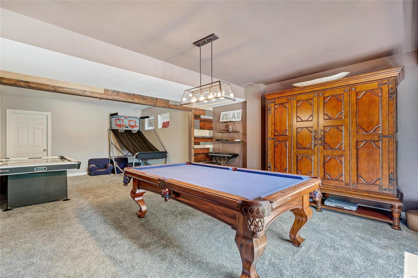 Pine Creek - Residential