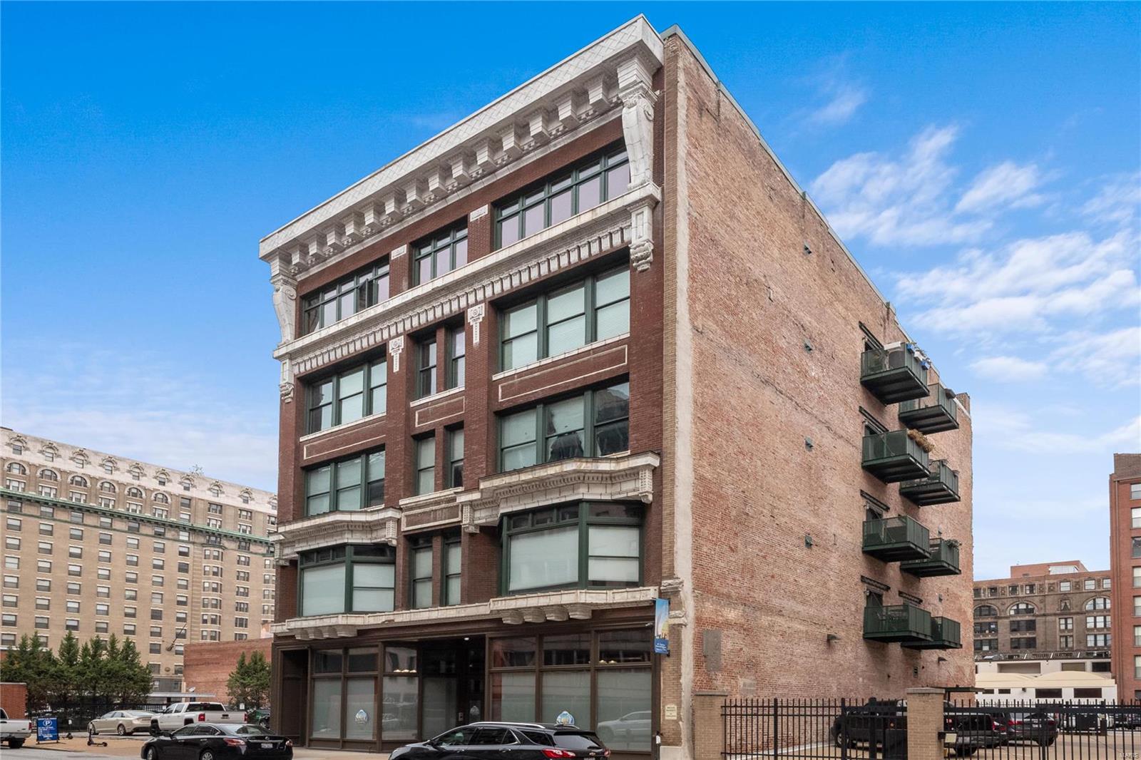 Alexander Lofts Bldg/Spool Thr - Residential