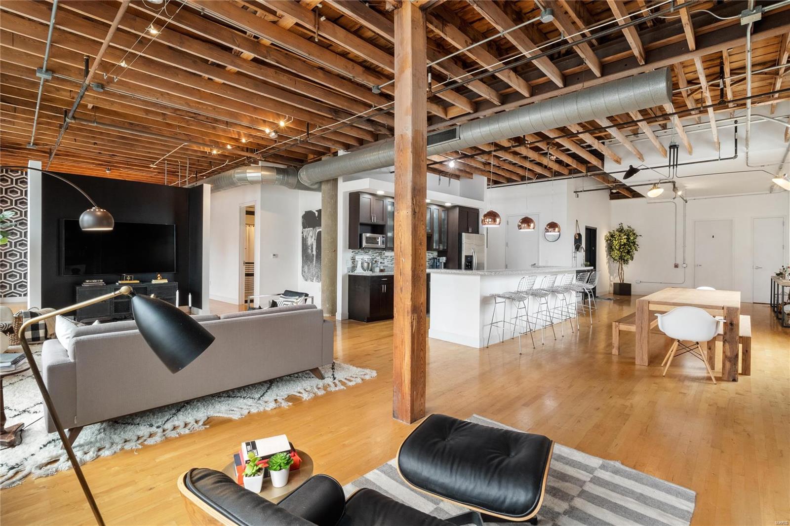 Alexander Lofts Bldg/Spool Thr - Residential