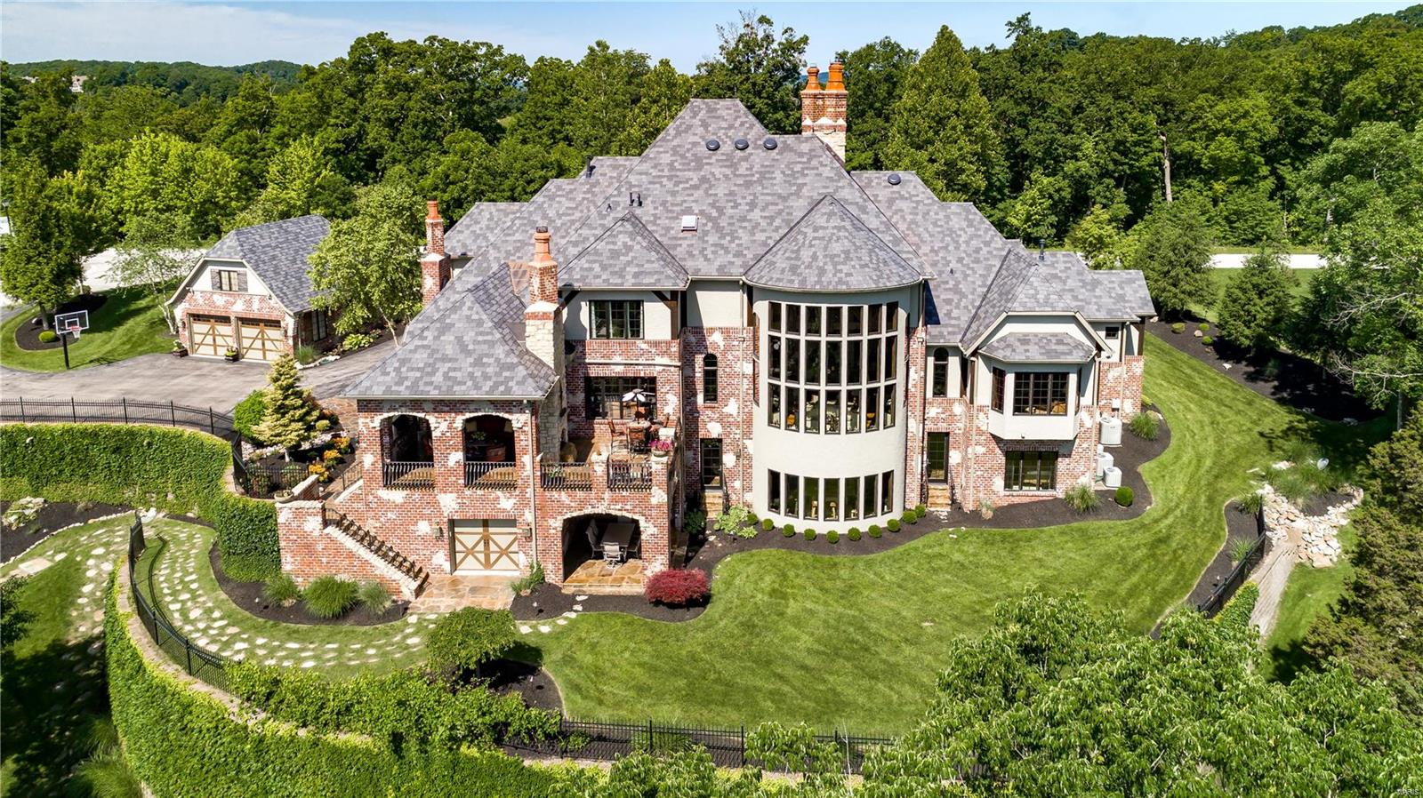 St Albans The Bluffs - Residential