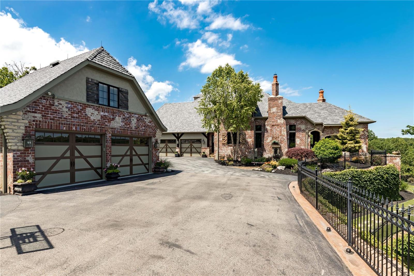 St Albans The Bluffs - Residential