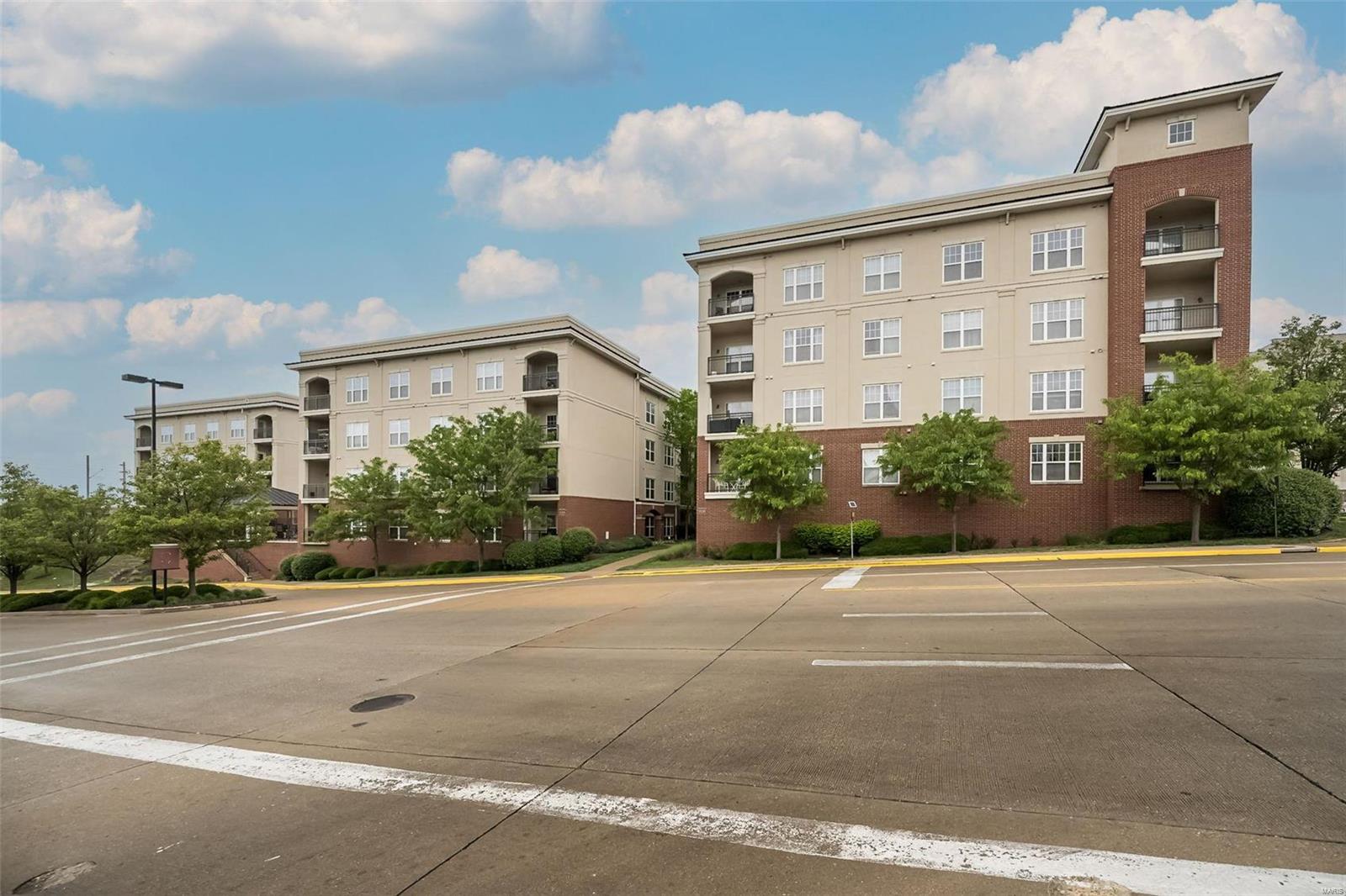 Hanley Station Condo - Residential