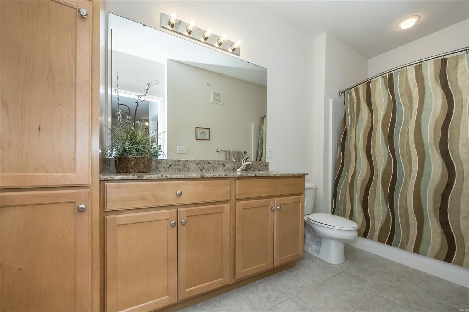 Hanley Station Condo - Residential