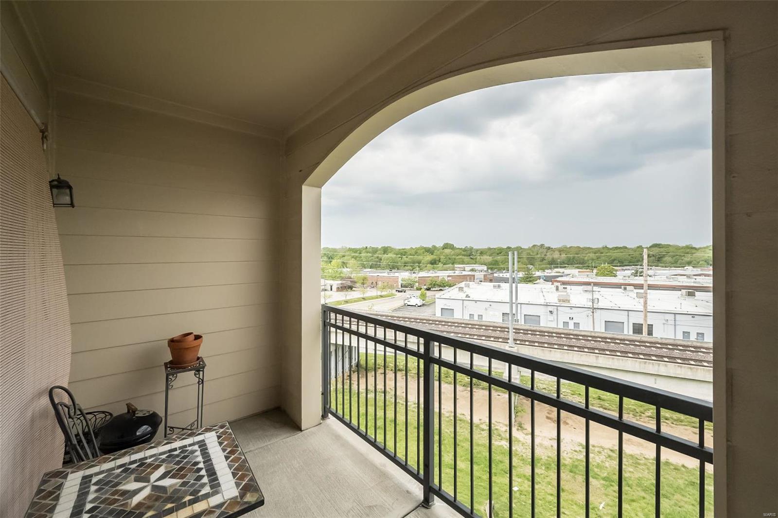 Hanley Station Condo - Residential